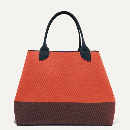 The Lightweight Mega Tote