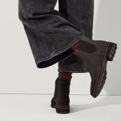 The Lug Boot