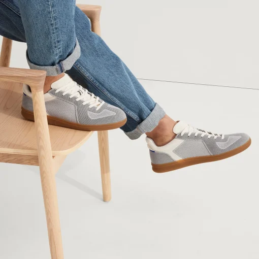 The Rs01 Sneaker