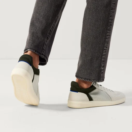 The Rs01 Sneaker