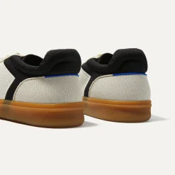 The Rs01 Sneaker