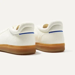 The Rs01 Sneaker