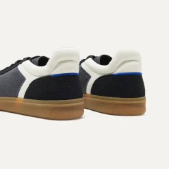 The Rs01 Sneaker