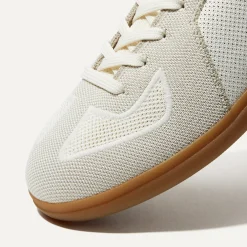 The Rs01 Sneaker
