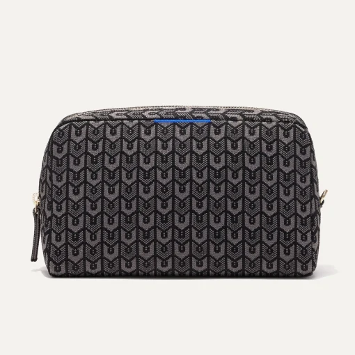 The Universal Pouch