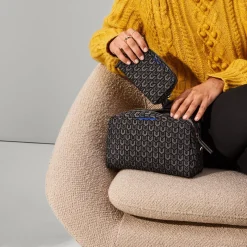 The Universal Pouch