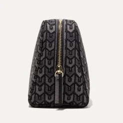 The Universal Pouch