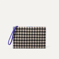 The Wristlet