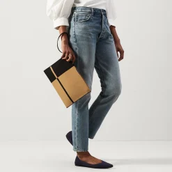 The Wristlet