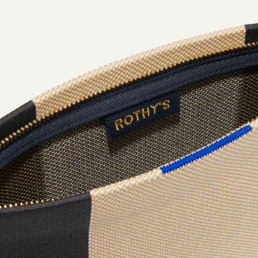 The Wristlet
