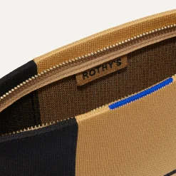 The Wristlet